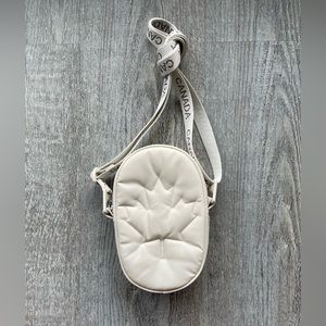 Lululemon NWOT Future Legacy Crossbody Bag in Light Ivory